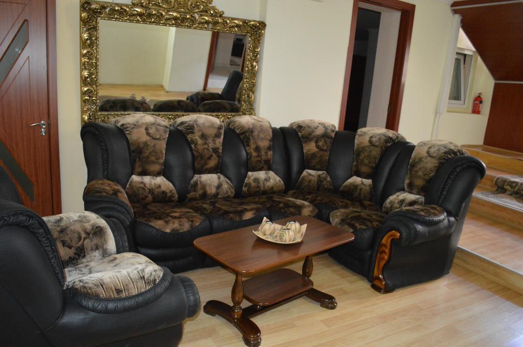 Paradise Hotel Tbilisi ภายนอก รูปภาพ