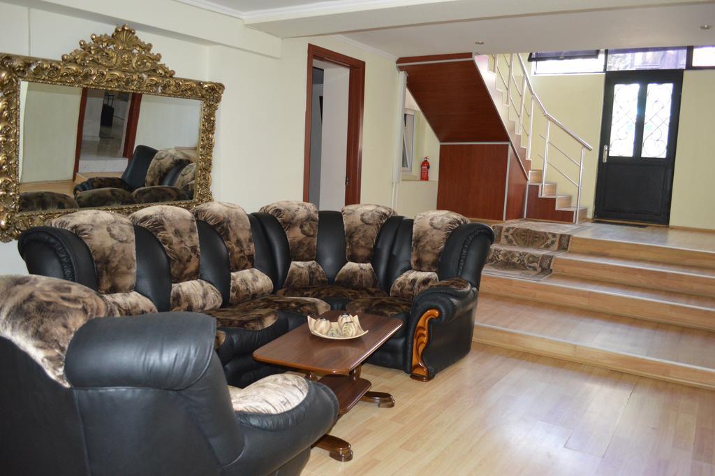 Paradise Hotel Tbilisi ภายนอก รูปภาพ
