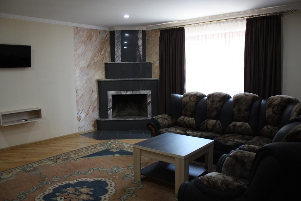 Paradise Hotel Tbilisi ภายนอก รูปภาพ